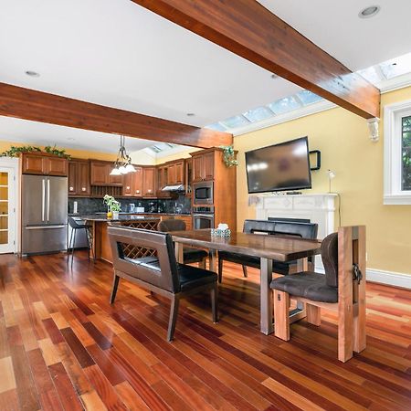 Charming Retreat On Cypress Street, Your Home Away From Home Vancouver Esterno foto