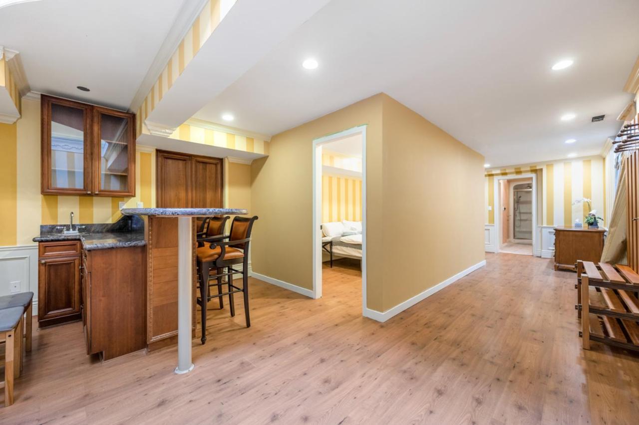 Charming Retreat On Cypress Street, Your Home Away From Home Vancouver Esterno foto