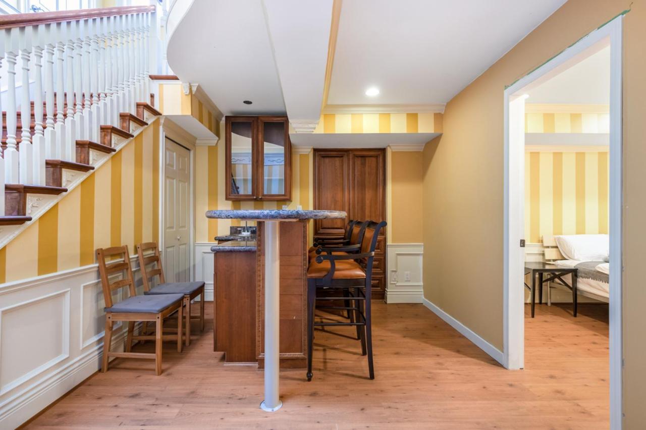 Charming Retreat On Cypress Street, Your Home Away From Home Vancouver Esterno foto